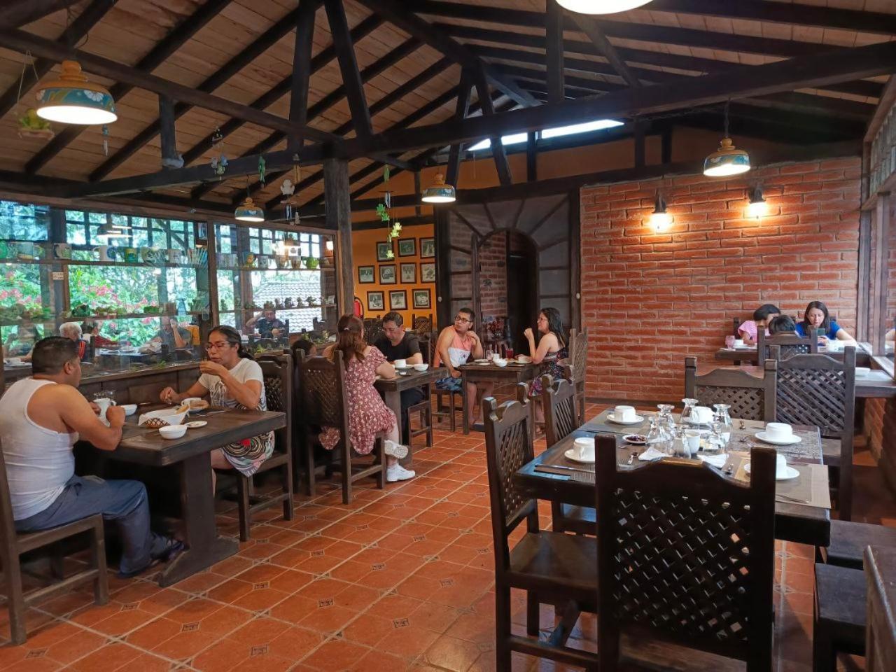 Hosteria Sapos Y Ranas Milpe Luaran gambar